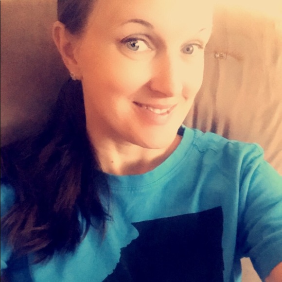 Meet your Posher, Ashley - Picture 7 of 8